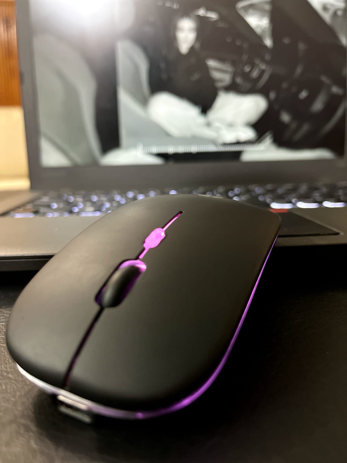 Smooth  Wireless Mouse 